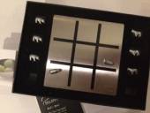 Spiel mit Spielfiguren Bulle und Bär, Philippi